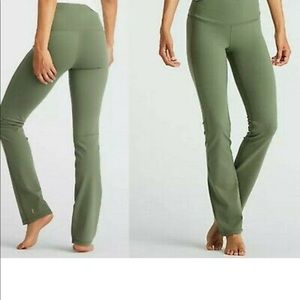 LUCY Perfect Core High Rise Micro Boot Olive Green (north face)